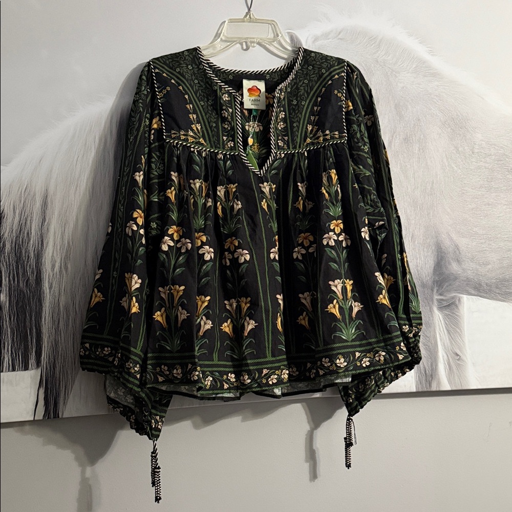 FARM Rio Black and Green Floral Blouse NWT $220